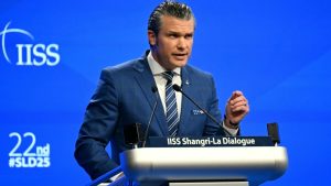 Hegseth warnt vor chinesischem Militäreinsatz gegen Taiwan – Peking reagiert verärgert