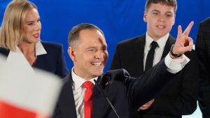 Staatsoberhaupt: Aktuelle Prognose: Rechtskonservativer führt bei Polen-Wahl