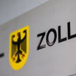 Zoll: Zollbeamte erwischen Bargeldschmuggler
