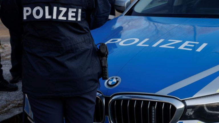Ermittlungen gegen Polizist in Bayern wegen Drogenhandels und Bestechung