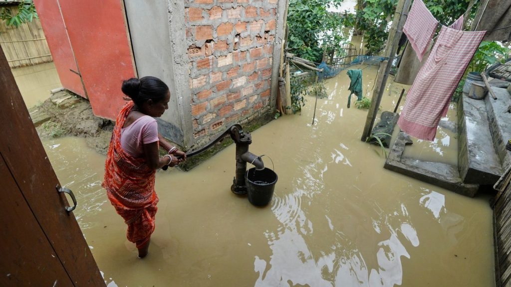 Überschwemmungen: Über 30 Tote in Indien bei Überflutungen und Erdrutschen
