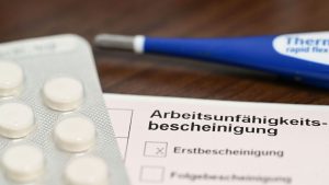 Gesundheit: Krankenkasse: Weniger Krankschreibungen trotz Grippewelle