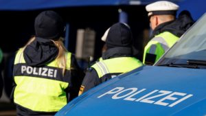 Razzia gegen 170 Beschuldigte Callcenterbetrüger: Über acht Millionen Euro Schaden