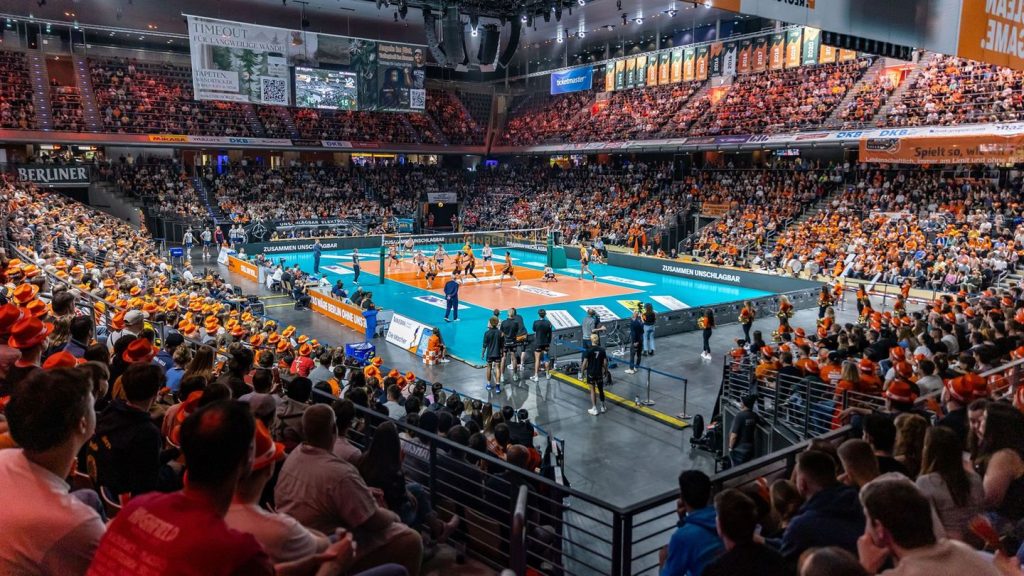 Volleyball-Bundesliga: BR Volleys ziehen Libero Treiter vom VCO hoch