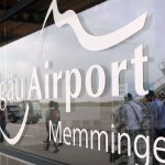 Turbulenzen: Polizei: Notlandung auf Flughafen Memmingen - Verletzte