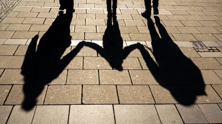 Geld für Familien: Weniger Anträge, weniger Elterngeld