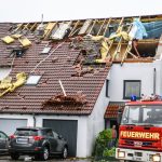 Unwetter: Häuser abgedeckt - DWD prüft möglichen Tornado im Südwesten