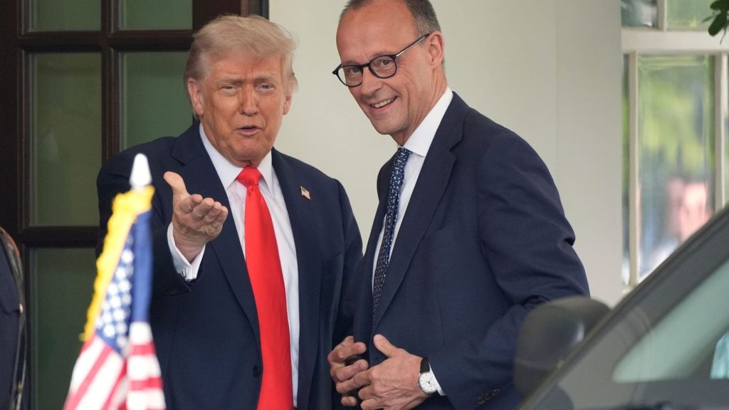 Antrittsbesuch: Trump begrüßt Merz - "sehr respektierter Mann"
