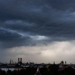 Wetterausblick: Nach Unwettern in Bayern: Schauer und Gewitter dauern an
