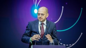 Industrie: Siemens Energy gibt Milliardengarantie des Bundes zurück