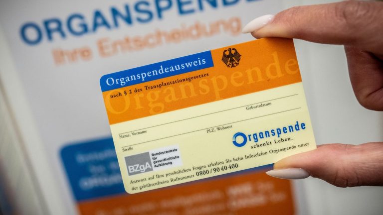 Gesundheit: 1.700 Menschen in NRW warten auf rettendes Spenderorgan