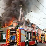 Brände: Ehemalige Staatsoperette in Dresden in Flammen