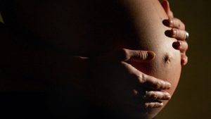 Bluttests: Barmer: Häufiger vorgeburtliche Tests auf Trisomien