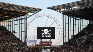 Fußball-Bundesliga: Perfekt: St. Pauli holt Abwehrspieler Robatsch