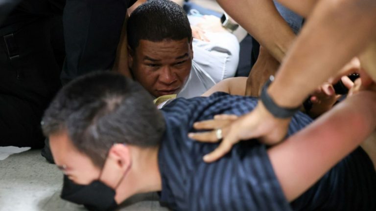 Gewalt bei Protesten in Los Angeles nach Razzien gegen Einwanderer