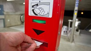 Kein Stempeln mehr: Ende der Entwerter - Erster NRW-Verkehrsbund baut Geräte ab