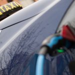 E-Mobilität: Strom statt Diesel? Warum E-Taxis auf Vorbehalte stoßen