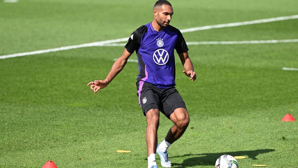 Fußball: Medien: Tah wechselt schon für Club-WM zu Bayern
