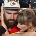 Taylor Swift und Travis Kelce: Süßer Moment bei Hochzeitsfeier