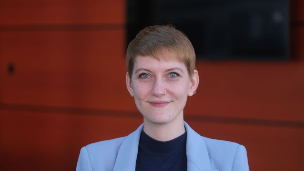 "Will kein Feigenblatt sein": Queer-Beauftragte will Grundgesetzänderung