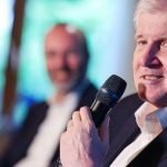 Migrationspolitik: Seehofer: AfD ist auf Schlagdistanz