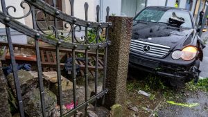 Fünf Verletzte: Frau und Kind angefahren - mehr Hinweise auf Beziehungstat