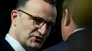Grüne dringen auf Veröffentlichung von Untersuchungsbericht zu Maskenbeschaffung
