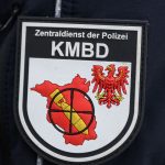 Kurioser Fund: Frau sucht in Fluss nach Schlüssel und angelt eine Granate