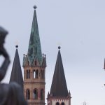 Katholische Kirche: Weniger Neupriester als Bischöfe in Bayern