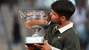 French Open: Pressestimmen zu Alcaraz-Triumph: "Ein Superheld"