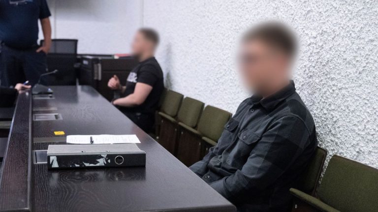 Kriminalität: Prozess um Bombendrohungen: Mehr als ein böser Scherz