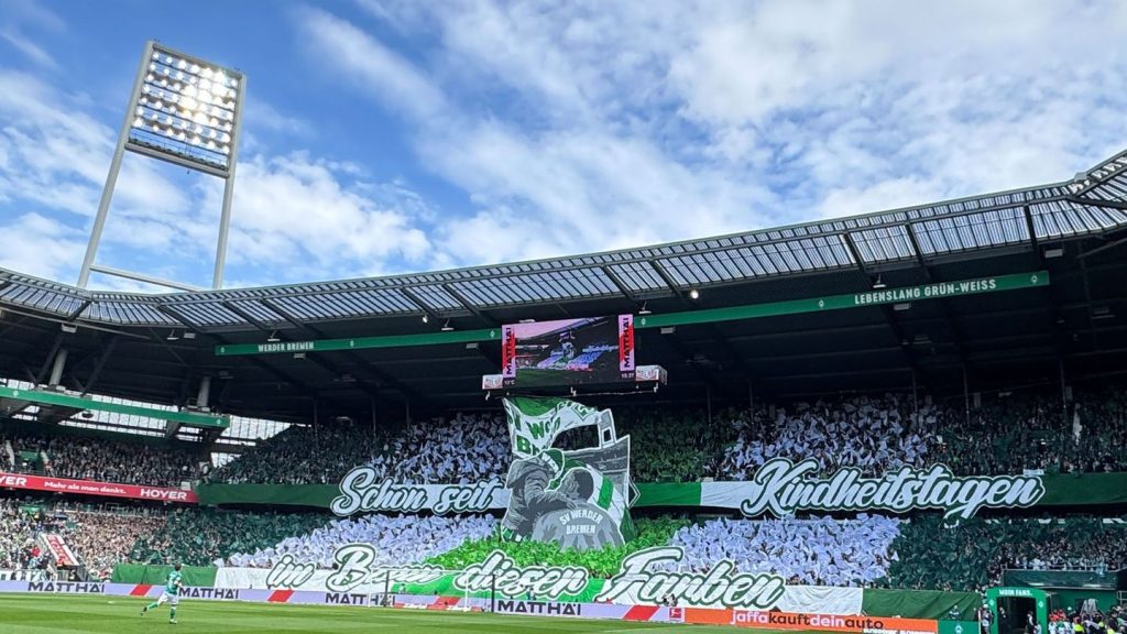 Fußball-Bundesliga: Dauerkarten zu selten genutzt: Werder geht gegen Fans vor