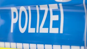 Polizei sucht Zeugen: Zwei Verletzte nach Massenschlägerei in Hanau