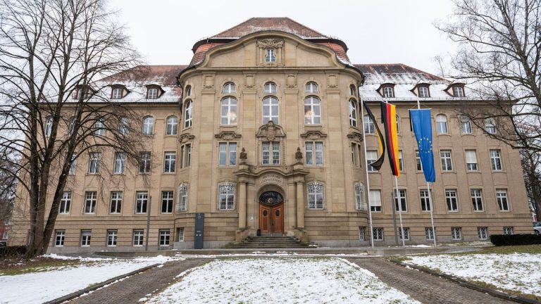 Jugendkriminalität: Schuss auf Zwölfjährigen: Prozess gegen 14-Jährigen beginnt