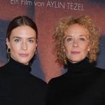 Katja Riemann: Die Schauspielerin wird zum ersten Mal Oma