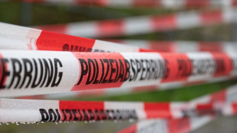 Notfälle: Magnetangler fischen Phosphorbombe aus Leipziger Fluss