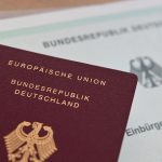 Langer Weg zum deutschen Pass: Kaum "Turbo-Einbürgerungen" in Sachsen-Anhalt