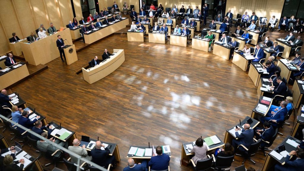 Bund-Länder-Finanzen: Voigt-Appell für Investitionspaket: Chance nicht vertun