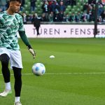 Fußball-Bundesliga: Werder verlängert Vertrag mit Torwart-Talent Backhaus