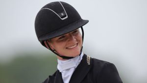 Vielseitigkeits-DM: Olympiasiegerin Julia Krajewski führt nach der Dressur