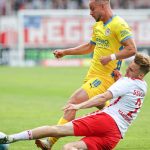 Transfers: Arminia Bielefeld holt Abwehrspieler Handwerker