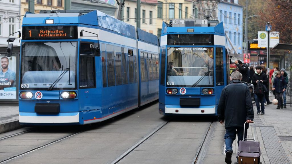 Unfälle: Ein Verletzter bei Straßenbahnunfall in Rostock