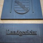 Landgericht Leipzig: Frau im Schlaf getötet: lebenslange Haftstrafe für Ex-Freund