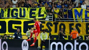 Fußball: Bayern schlägt Boca dank Olise und steht im WM-Achtelfinale