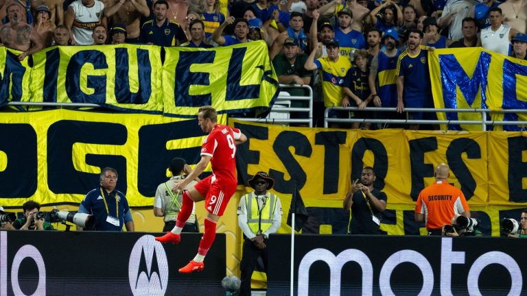 Fußball: Bayern schlägt Boca dank Olise und steht im WM-Achtelfinale