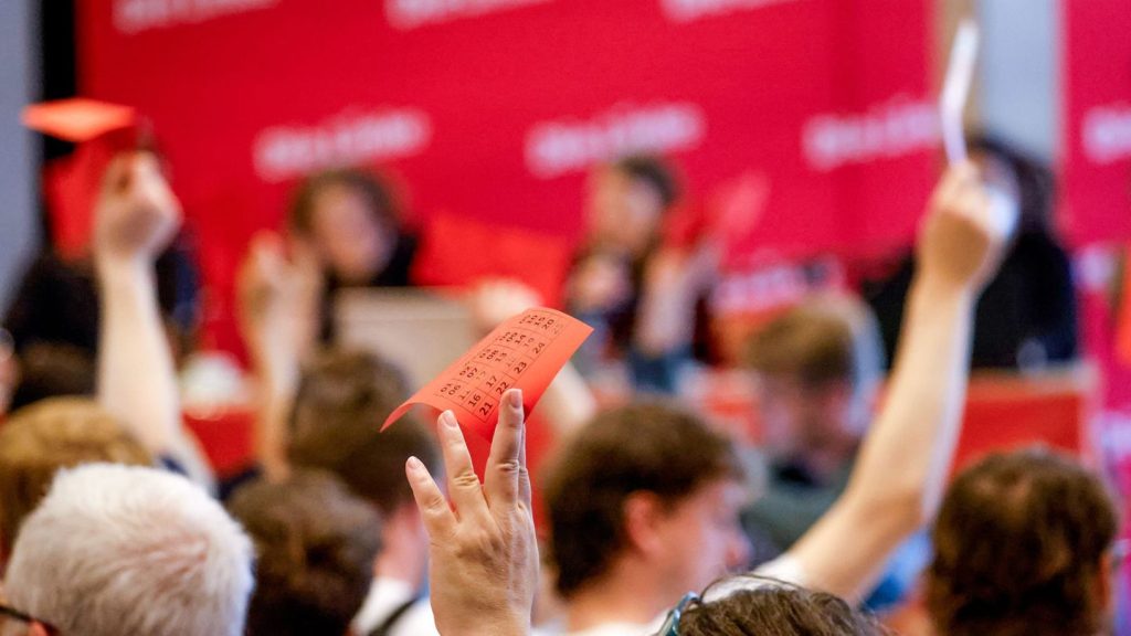 Nach zwei Jahren Regierung: Bremens Linke zur Koalition: "Da muss mehr gehen"