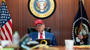 Trump nennt Irans Vergeltungsangriff "sehr schwach"