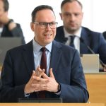 Pandemie-Hilfen: Sachsen setzt Corona-Rückzahlung aus