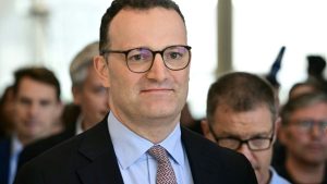 Maskenbeschaffung: Schwere Vorwürfe gegen Spahn in Aktueller Stunde
