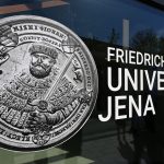Wissenschaft: Glas als Luftfilter: Jenaer Forscher für Entdeckung geehrt